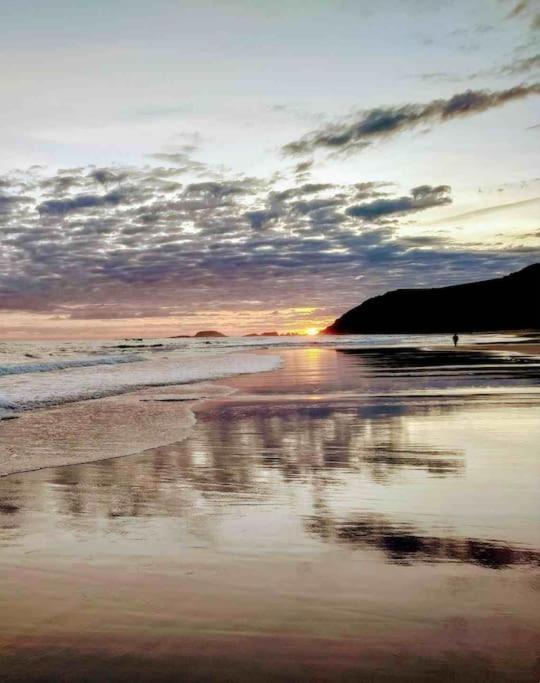 شقة Piso En Zarauz Centro A 100M De La Playa المظهر الخارجي الصورة